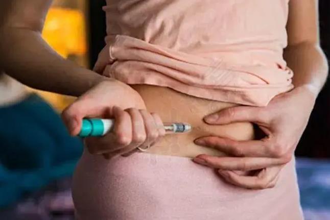 试管婴儿阶段使用降调针的好处是什么，会不会有副作用